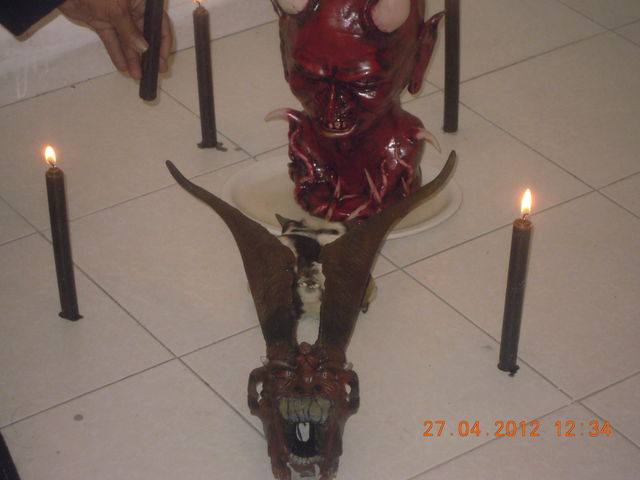 Sin Nombre